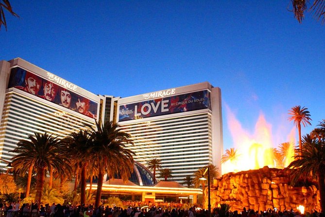 Las Vegas 7 Wonders by Night Tour - Exploring the 7 Wonders