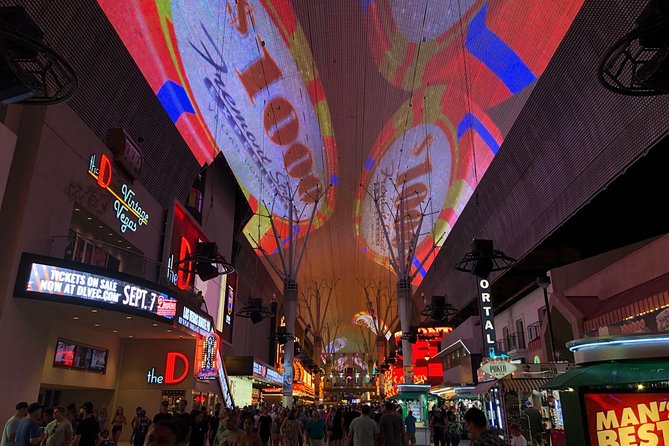 Las Vegas 7 Wonders by Night Tour - Personalized and Comfortable