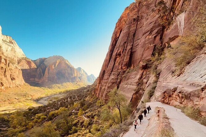 Las Vegas Antelope Canyon, Bryce Canyon, Zion 2 Days Tour - Key Points