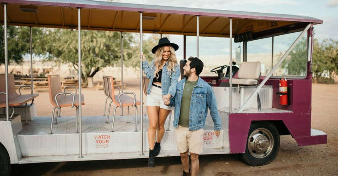 Las Vegas: Camel Safari Zoo Safari Tram Tour - Highlights of the Safari Tram