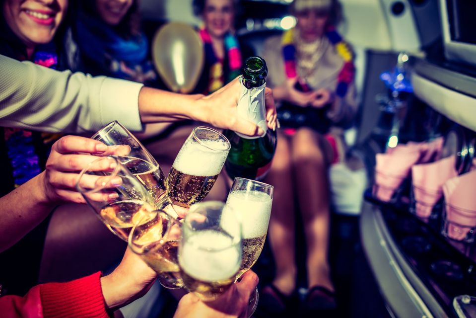 Las Vegas: Craft Beer Guided Tour in a Limousine - Transportation in a Limousine