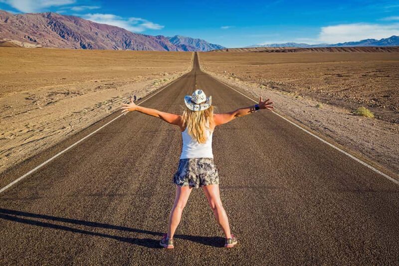 Las Vegas: Death Valley Tour - The Quirky Charm of the Area 51 Alien Center