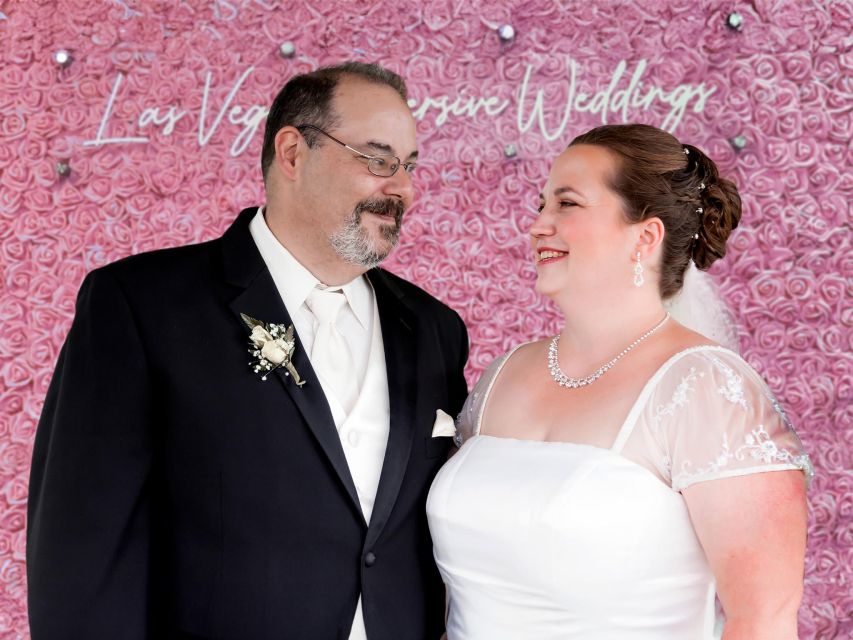 Las Vegas: Elvis Chapel Wedding With Photography Included - Location and Logistics