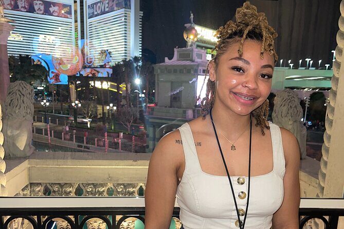 Las Vegas Fremont Street Bar Crawl - The Practicalities: What You Need to Know