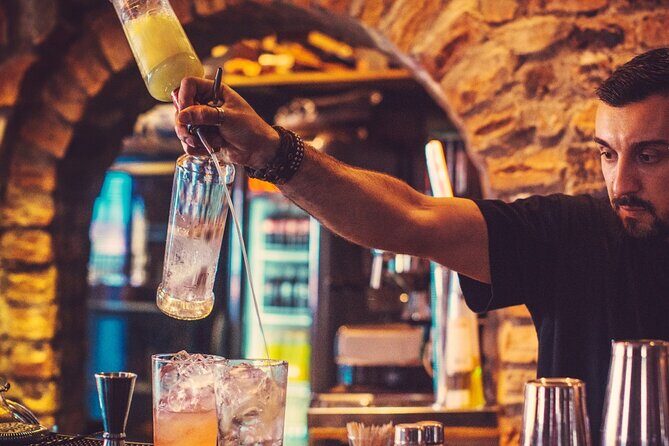 Las Vegas Fremont Street Bar Crawl - FAQ