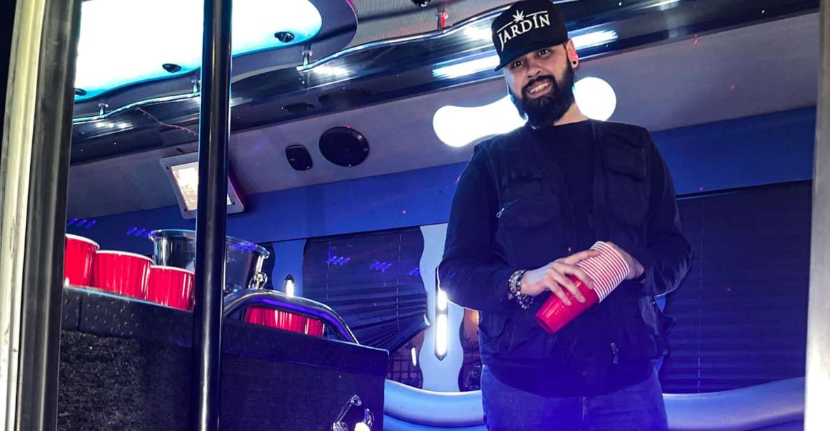Las Vegas: Fremont Street Party Bus and Bar Crawl - Key Points