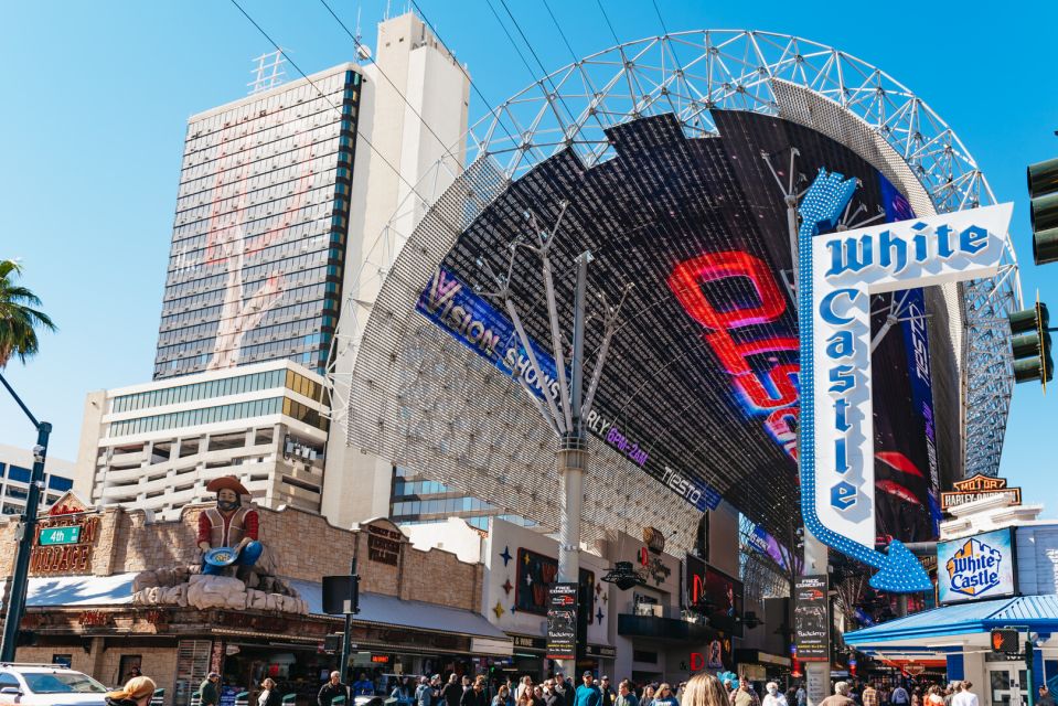 Las Vegas: Fremont Street Walking Tour - Experiencing Legendary Performer Footsteps