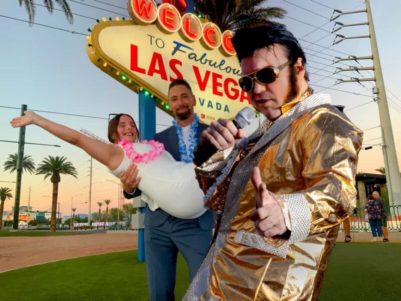 Las Vegas: Gold Elvis Vow Renewal or Wedding at Welcome Sign - What Past Participants Say