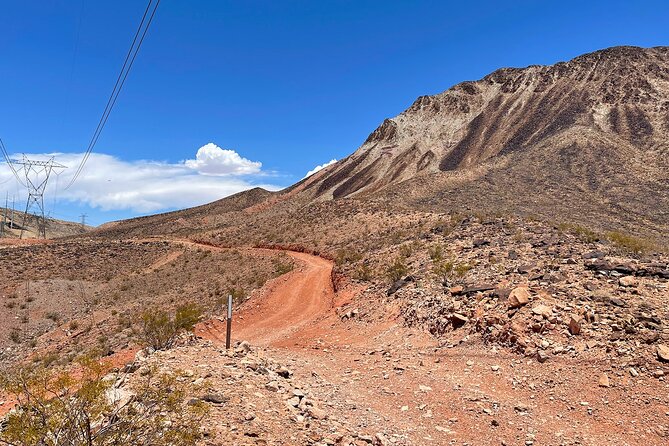 Las Vegas Guided Off-Road Adventure to Boathouse Cove - Exploring the Lake Mead