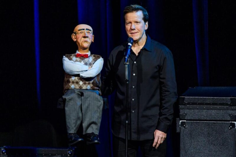 Las Vegas: Jeff Dunham - Artificial Intelligence - Practical Details