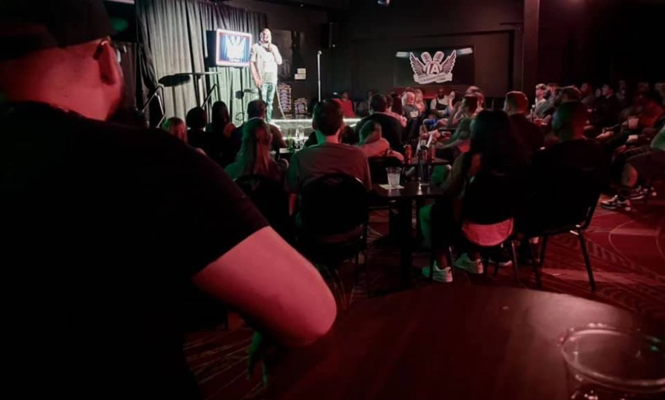 Las Vegas: L.A. Comedy Club at the STRAT Entry Ticket - Included and Excluded
