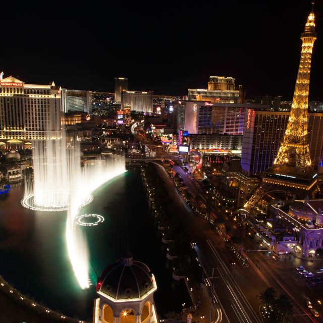 Las Vegas: Las Vegas Strip Night Tour With Spanish Guide - Frequently Asked Questions