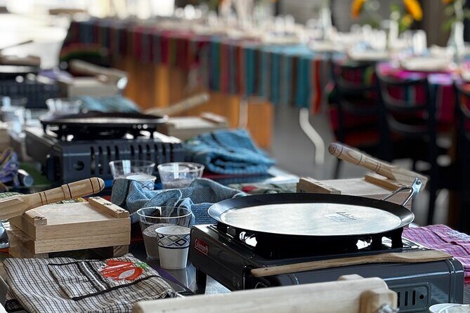 Las Vegas Mexican Salsa & Cooking Experience with Celebrity Chef - Key Points