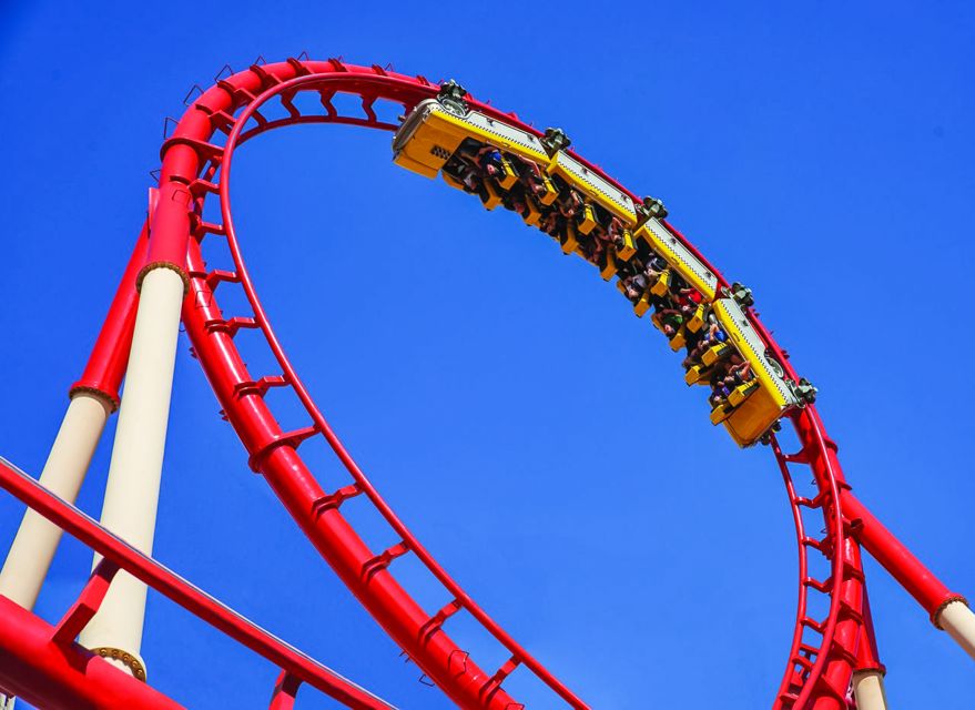 Las Vegas: New York-New York Hotel Big Apple Coaster Ride - Worlds First 180-Degree Twist