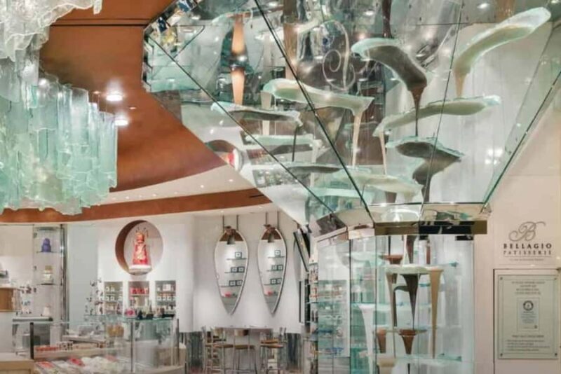 Las Vegas Night Tour, Fremont St. Experience, & Welcome sign - Who Should Book This Tour?