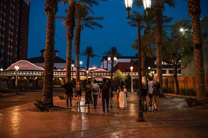 Las Vegas Night Tour Soiree-Burlesque, Cocktails, Keepsake Flask - What Makes This Tour Special?