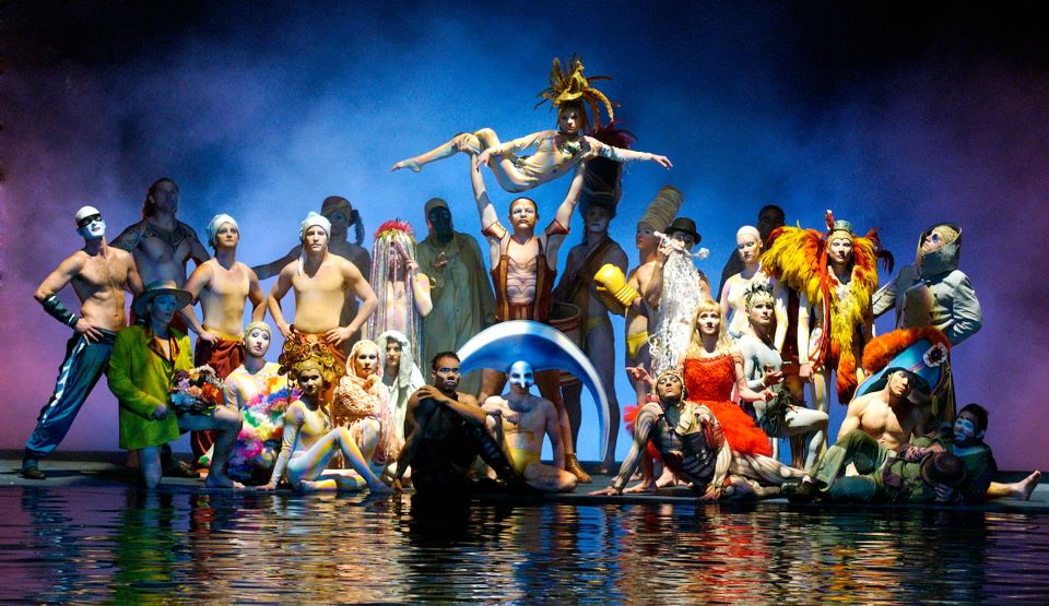 Las Vegas: “O” by Cirque Du Soleil at Bellagio - Breathtaking Acrobatics and Aquatic Feats