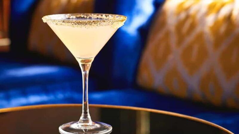 Las Vegas : Pool Crawl w/ Party Bus, Open Bar & VIP Entry - Key Points