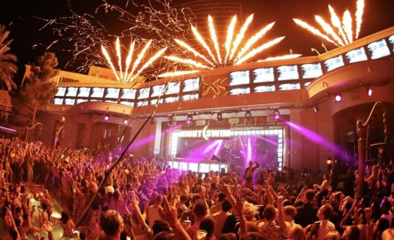 Las Vegas: Pool Party Tour with Cocktail Class & Club Entry - Authentic Experiences and Real Feedback