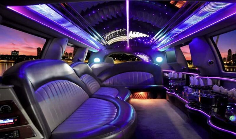 Las Vegas: Pool Party Tour with Cocktail Class & Club Entry - FAQs