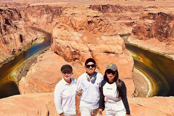Las Vegas Private Tour: Antelope Canyon & Horseshoe Bend(6 seats) - Key Points