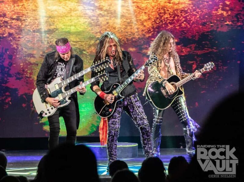 Las Vegas: Raiding the Rock Vault - A Closer Look at Raiding the Rock Vault