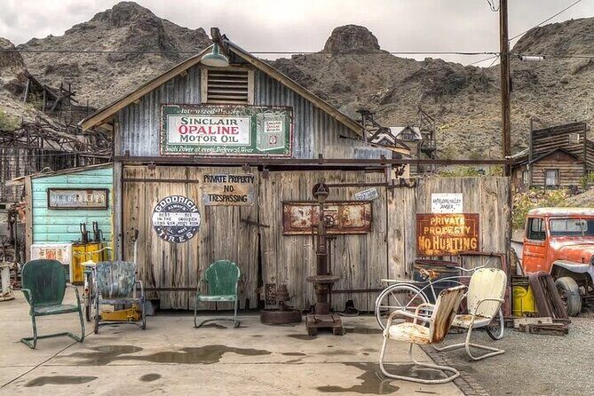 Las Vegas Red Rock Canyon and Nelson Ghost Town - FAQ