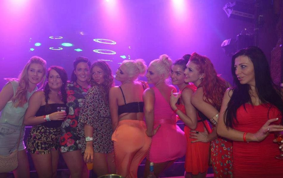 Las Vegas Rockstar Bar Crawl - Reservation and Cancellation Policy