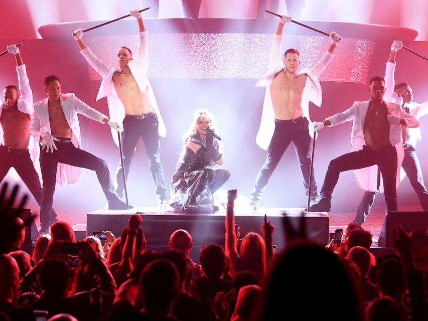 Las Vegas: Shania Twain Come On Over Residency Show - Age Restrictions