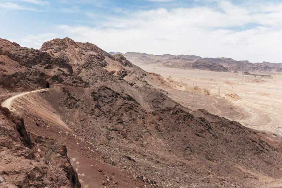 Las Vegas: Small Group 3-Hour Hoover Dam Mini Tour - Discovering Historic Boulder City