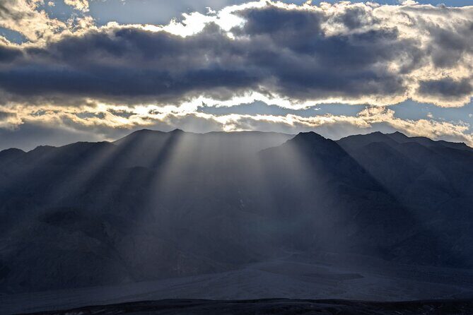 Las Vegas Small Group Backcountry Mystery Tours - The Sum Up