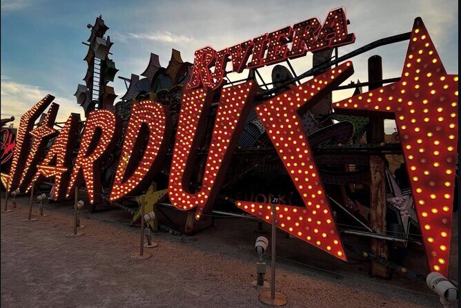 Las Vegas Strip Tour and Museum Tours - Who Will Love This Tour?