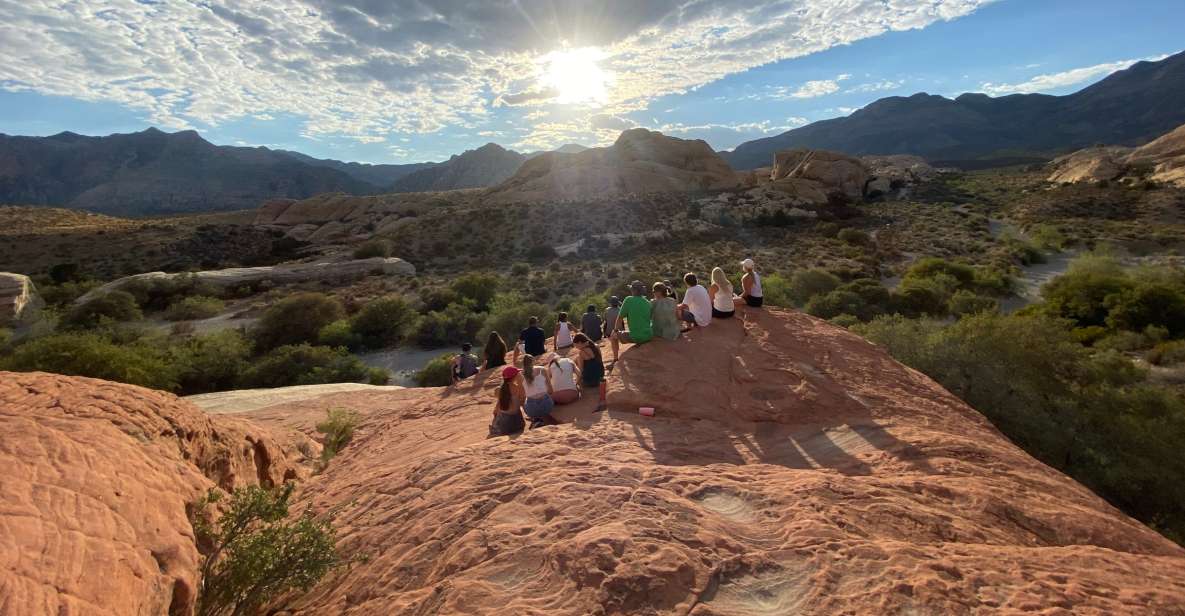 Las Vegas: Sunset Hike and Photography Tour Near Red Rock - Key Activities and Highlights