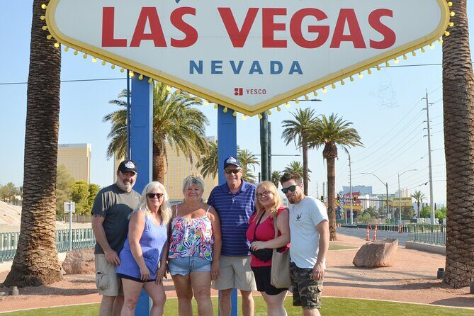 Las Vegas Tour to Grand Canyon, Hoover Dam & 7 Magic Mountains - FAQ