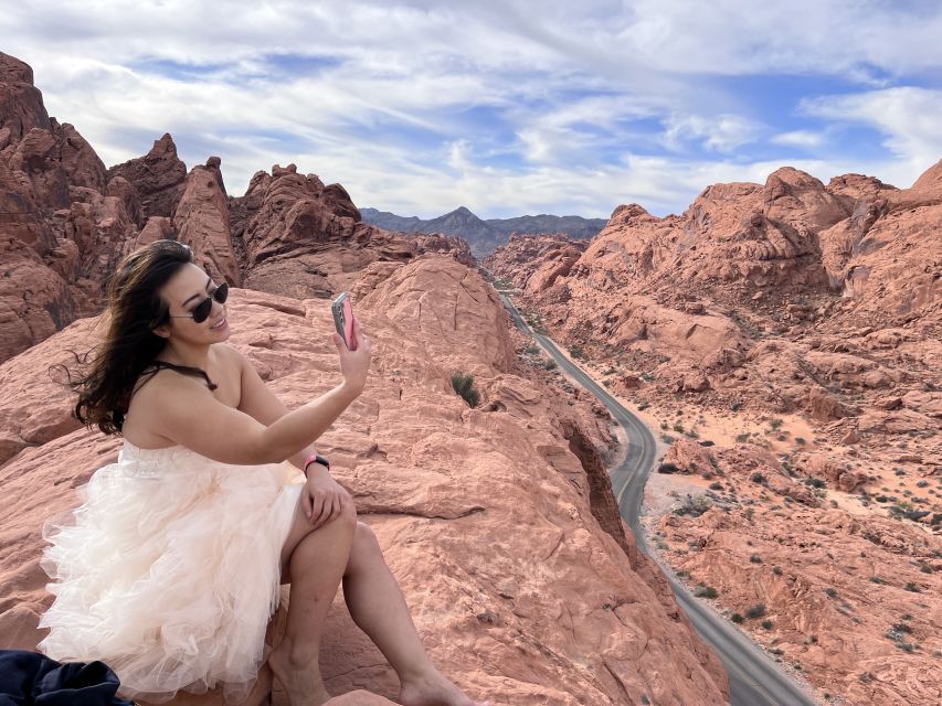 Las Vegas: Valley of Fire and Seven Magic Mountains Day Trip - Valley of Fire Highlights