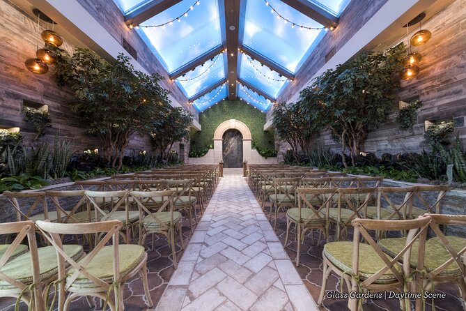 Las Vegas Vow Renewal Package - Music and Celebrant