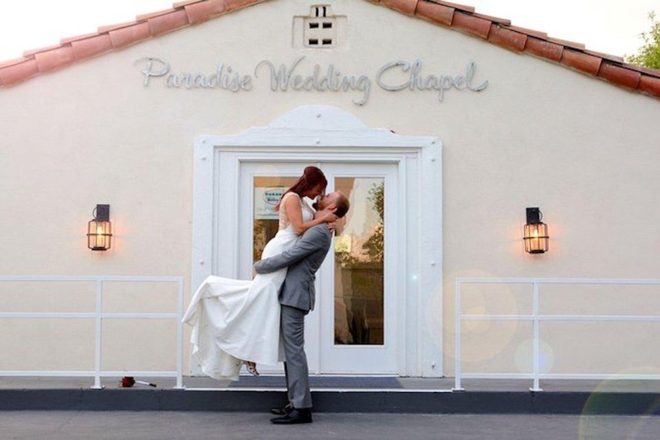 Las Vegas: Wedding at Paradise Wedding Chapel - Authentic Las Vegas Experience