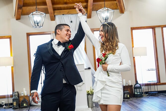Las Vegas Wedding at The Little Vegas Chapel - Pricing and Customer Reviews