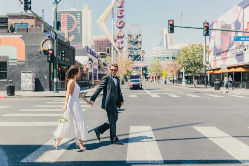 Las Vegas: Wedding Chapel Photography Session - An Honest Breakdown of the Experience