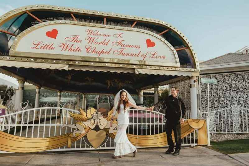 Las Vegas: Wedding Chapel Photography Session - The Final Word