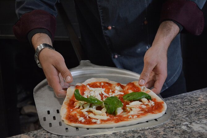 Last Lap! 1h Pizza Class in Rome - Authentic Italian Toppings
