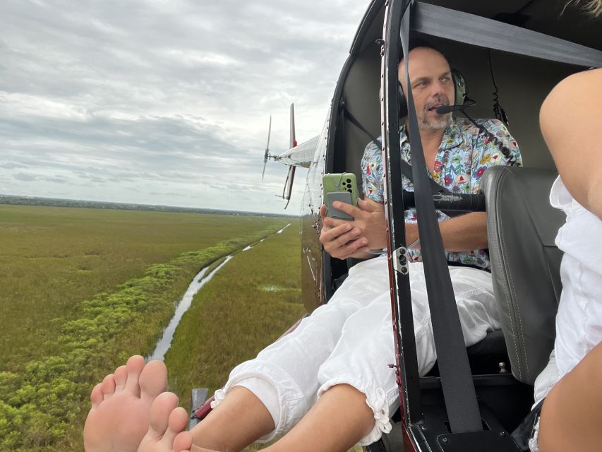 Lauderdale: Private Helicopter-Hard Rock Guitar-Miami Beach - Panoramic Coastline Views