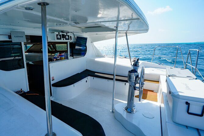 Laura Catamaran Private Tour to Isla Mujeres - FAQ