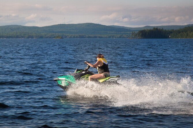 Laurentians Experience in Jetski on Lac-des-Pages - An Honest Look at the Jetski Adventure on Lac-des-Pages