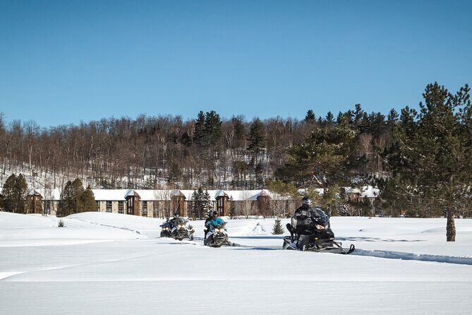 Laurentians: Guided excursion by snowmobile - An In-Depth Look at the Snowmobile Tour