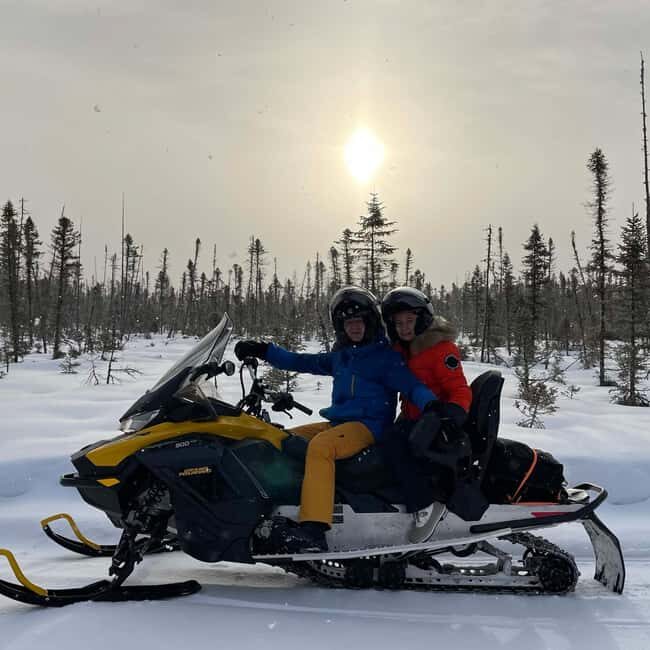 Laurentians: Snowmobile Guided Tour - Key Points