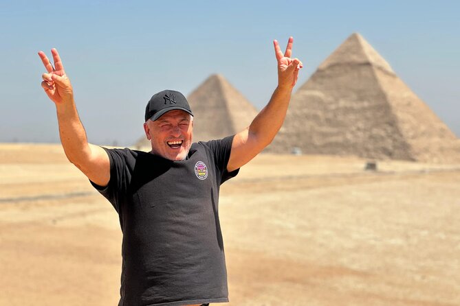 Layover Cairo Airport to Giza Pyramids, Egyptian Museum Tour - Exploring the Giza Pyramids