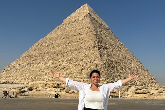 Layover Cairo Airport to Giza Pyramids, Egyptian Museum Tour - Traveler Feedback and Accolades