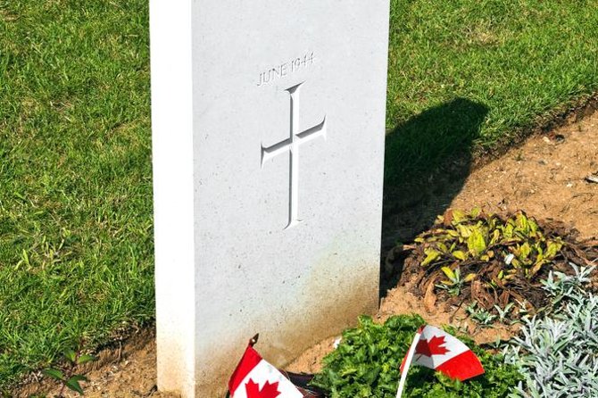 Le Havre Shore Excursion: Private Day Tour to Juno Beach Sector & Ardenne Abbey - Juno Beach Center