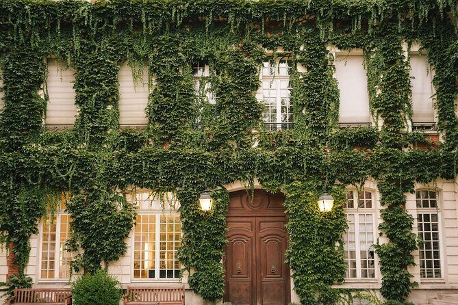 Le Marais and Seine River Dinner Cruise with Hotel pick up in Paris- 6 Hrs - Who is This Tour Best For?